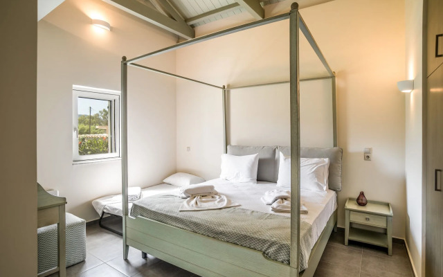 Three Stars Luxury Villas