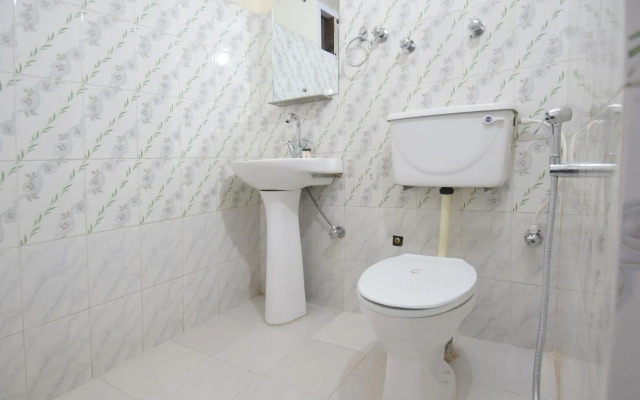 OYO 12157 Hotel Annapurna Guest House