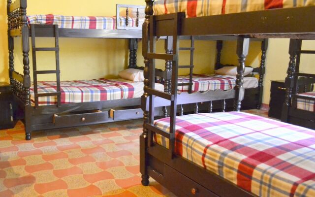 Hostal Rocio B&B - Hostel