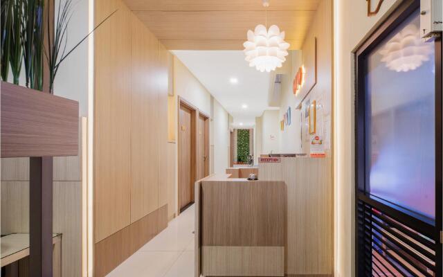 OYO 115 Portal Residence