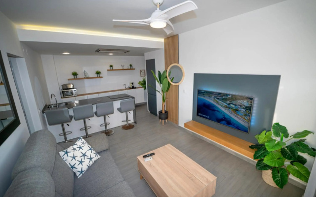 Apartamento Zahara con vistas espectaculares frente al mar