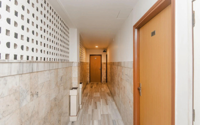 OYO 935 Hotel Palkhee