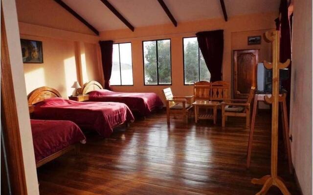 Hostal Real los Andes del Lago