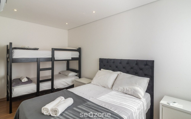 VAC - Beachfront Condo in Itajuba Beach