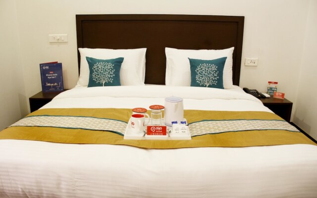 OYO 698 Hotel Maven's House