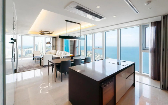 Newcz Lct Residence