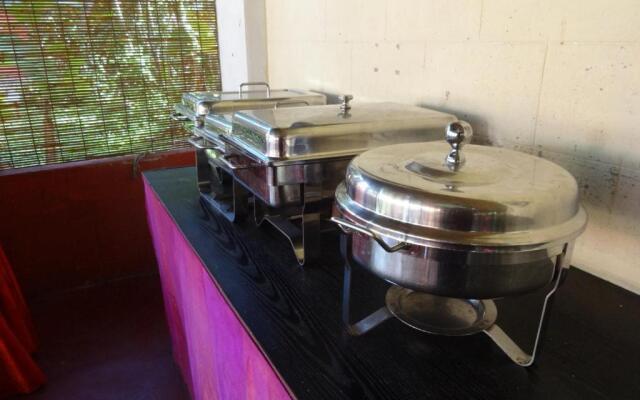 Deshadan Cliff and Beach Resort