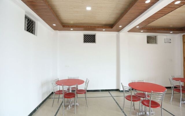 OYO 28859 Ananta Resorts