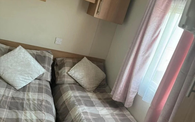 Seaside Haven Retreat in Clacton-on-sea
