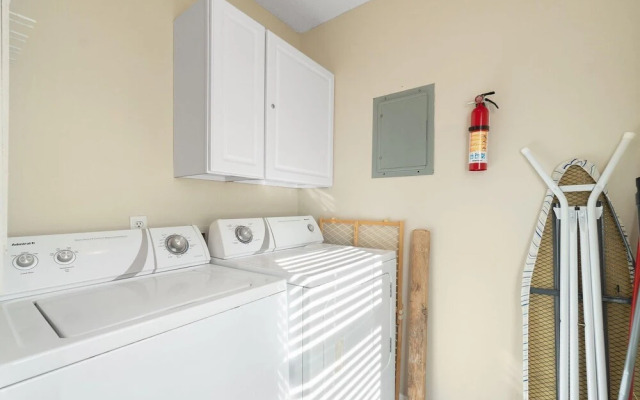 Gulf View Condos by Hosteeva