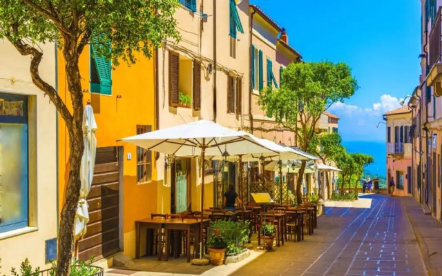 Apartment in Capoliveri Near Sandy Beaches