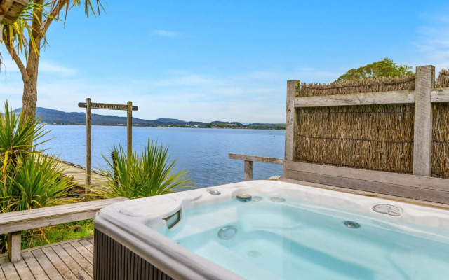 Koura Lodge