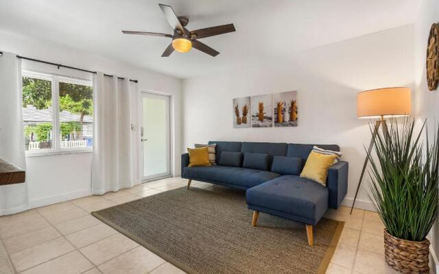 Alani Bay Premium Condos