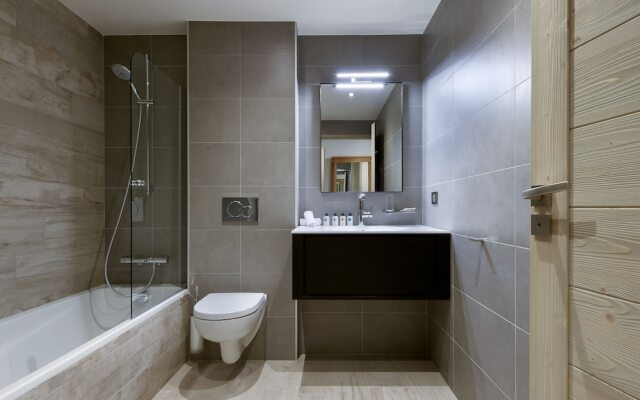 Le C Residence Apartment T3 Cabin A03