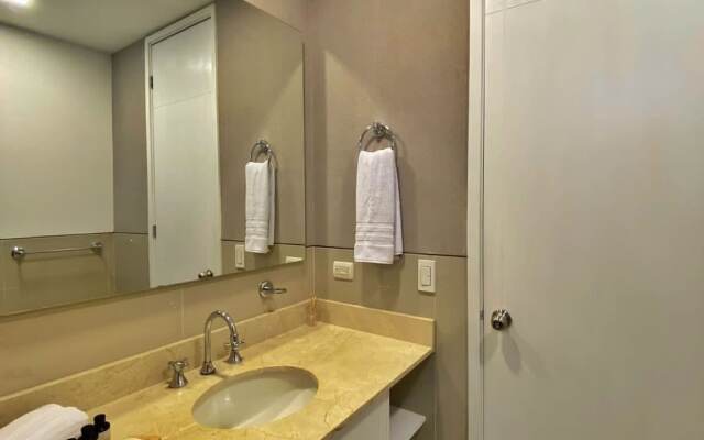 w Incredible 2BR w Unique View n AC