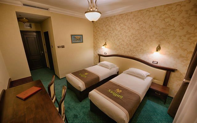 Magus Hotel