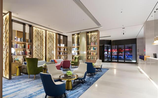 Borrman Hotel(Shanghai Hongqiao Railway Station National Exhibition Center Shop)
