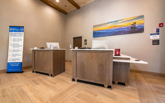 Best Western Plus Apple Valley Lodge Pigeon Forge