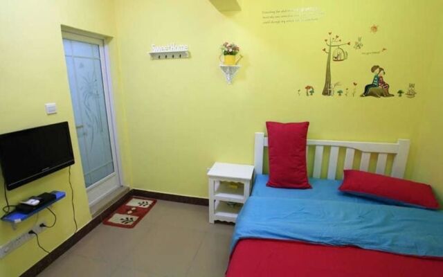 Sanya Clownfish Inn