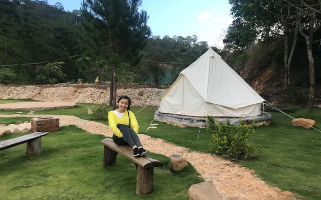 Ankroet Camp Da Lat