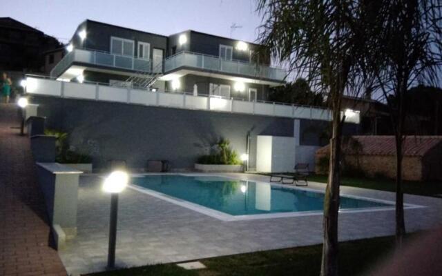 Appartamento 2 con piscina