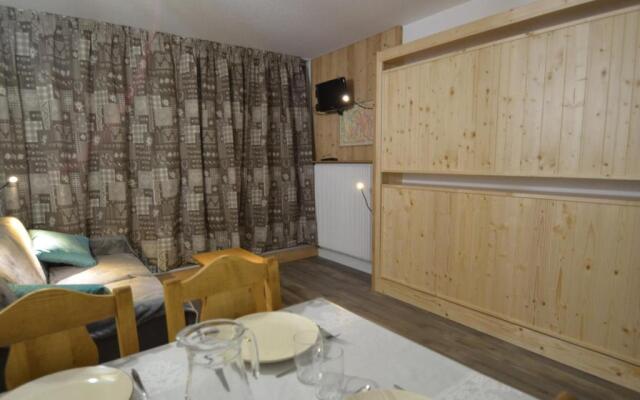 Appartement Les Menuires, 1 pièce, 4 personnes - FR-1-452-174