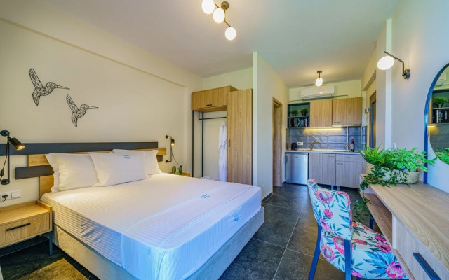 Miroes Suites