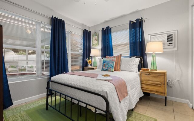 11350 Central Oasis 4BR Pool Home