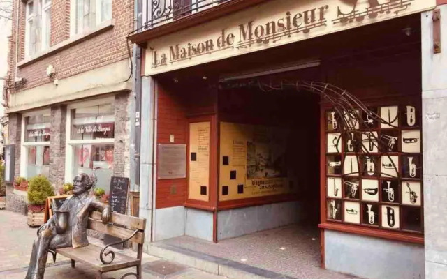 Cosy appartement ,Dinant, Abbaye de Maredsous