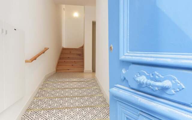 Downtown Blue Terrace