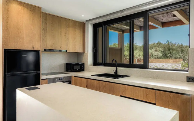 Lakka Suites