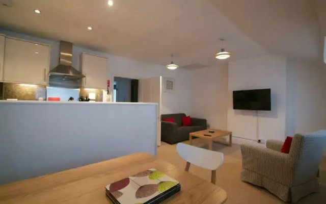 Acorn - Gower Street Apartments