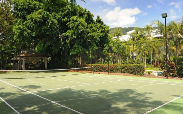 Oasis 4 at Palm Cove