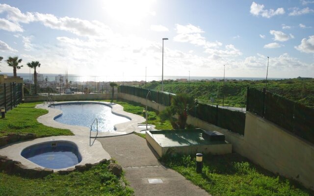 Livingtarifa - Apartamento con piscina
