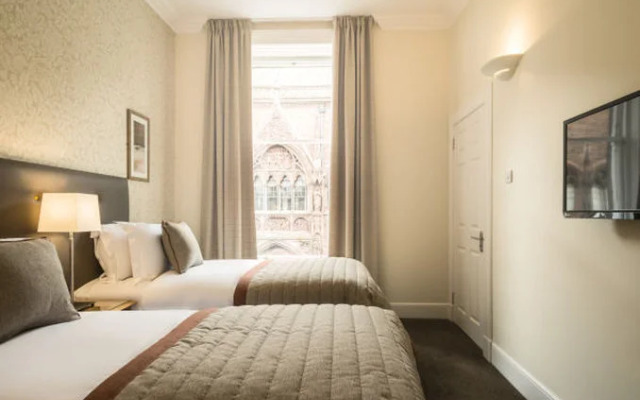 Fountain Court Royal Garden Aparthments