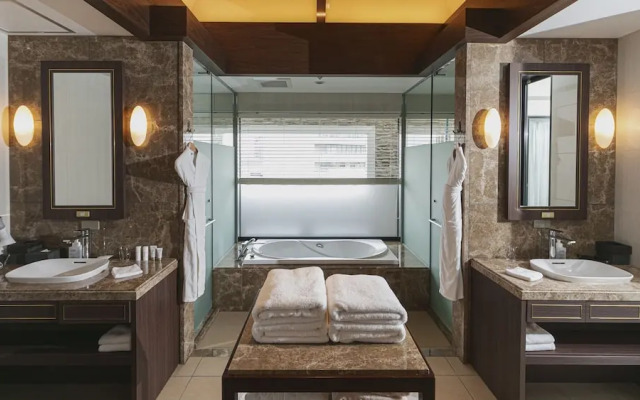 Okinawa Kariyushi Resort Exes Naha