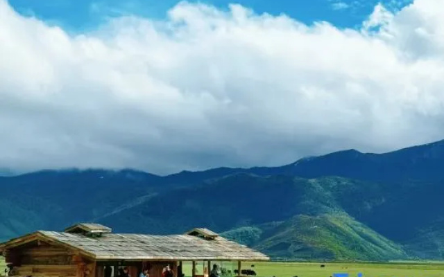 Beiju Barley Moon | Muyexingmeng 20° Tibetan Heating Boutique Stay (Dukezong Ancient City) – Outside – Shangri-La