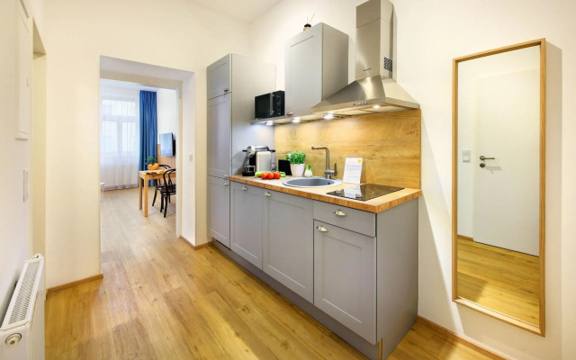 Jimmy's Apartments Dandelion