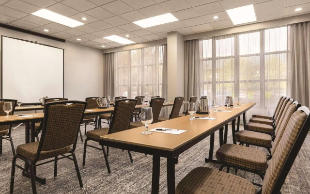 Radisson Hotel Seattle Airport