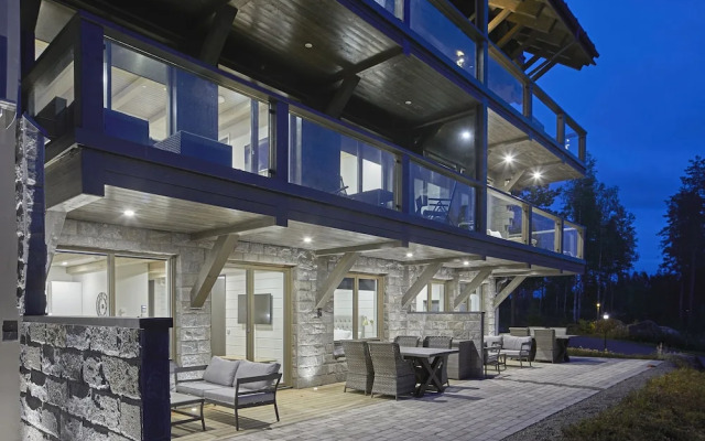 Naava Chalet