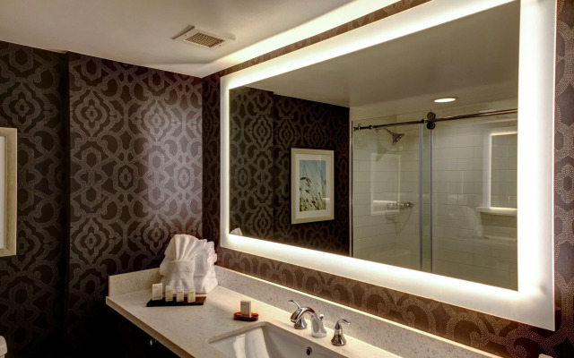 Embassy Suites Williamsburg