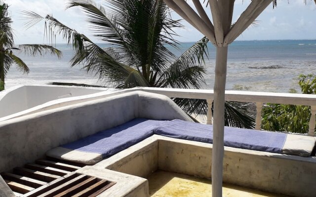 Tamu Beach Resort