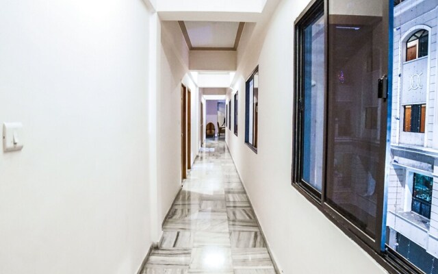 OYO 12906 Central Inn