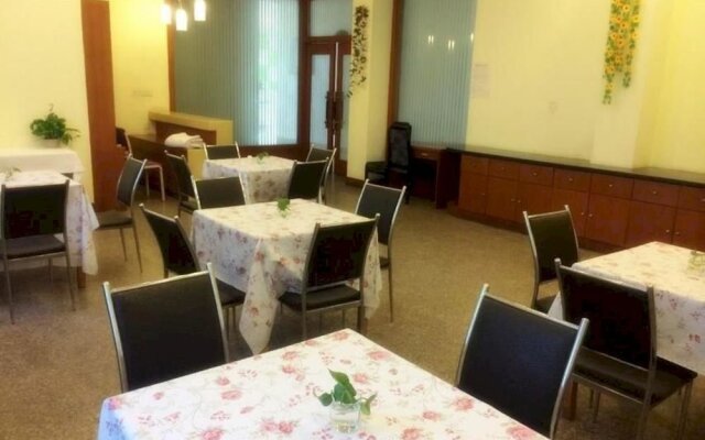 8 Haney's Hotel-hangzhou