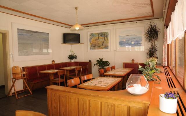 Infopoint Apartments Chalet and Motel BrunigSilvana