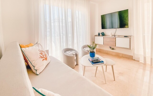 Cozy Villa at Green One 5D W Breakfast Included