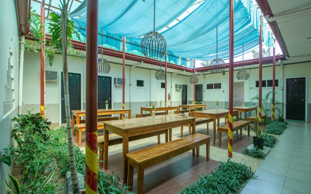 Alpha's Place Bed and Breakfast