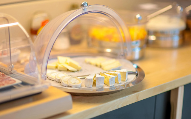 Ostal Pau Université - Sure Hotel Collection by Best Western