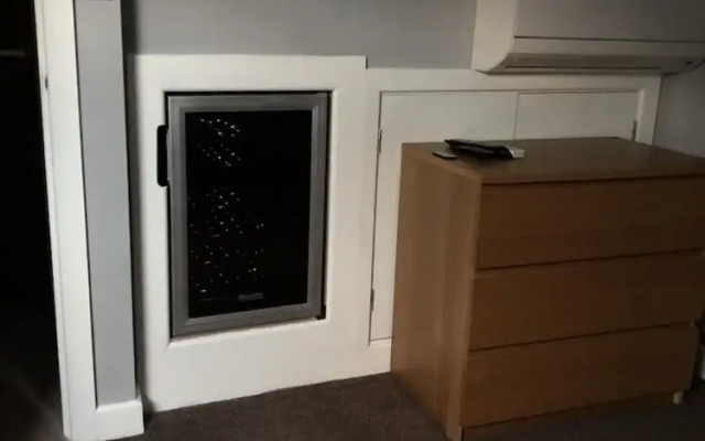 3 Bed House In Harrogate 2 Hot Tubs & Pet Freindly