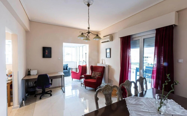 Ami's Apartment a Cosy 2-bed House in Athina